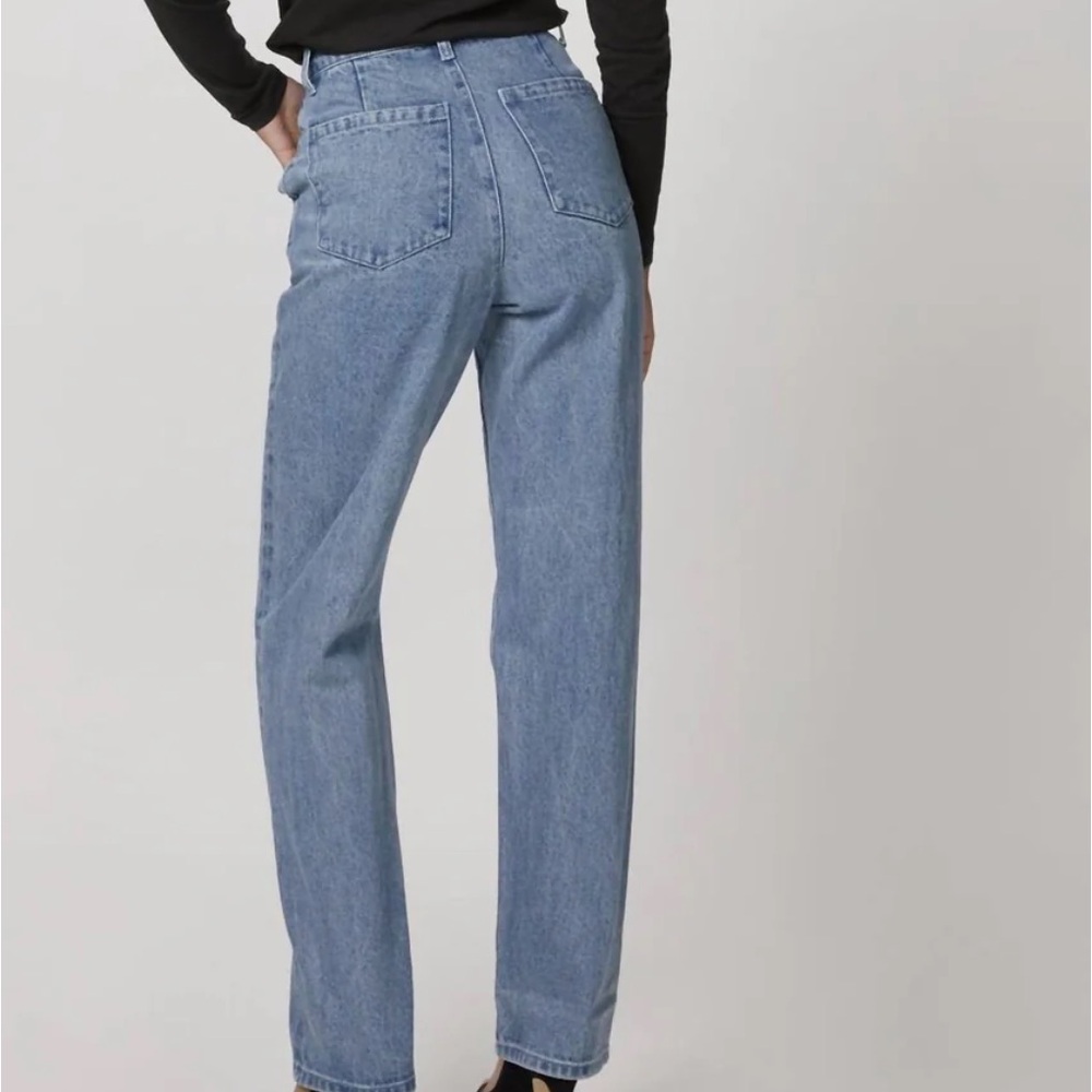 WEWOREWHAT Mom Jeans - Picture 2 of 9